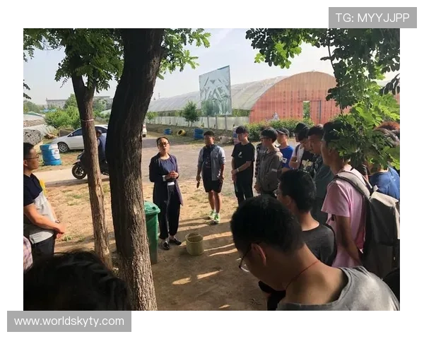 开云中国站:探索奢华时尚的全新体验与品牌魅力 开云中国站:探索奢华时尚的全新体验与品牌魅力