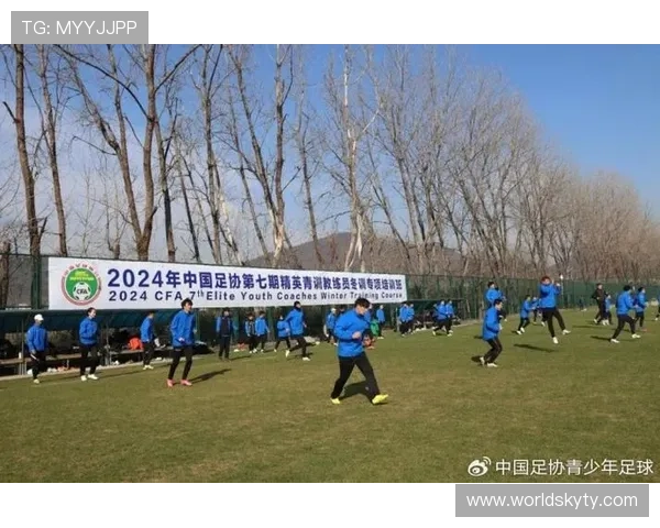 开云足球app官方下载平台，提供丰富的足球赛事资讯与直播内容