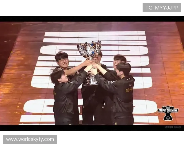 开云体育平台:多样化体育赛事直播带来沉浸式观赛体验 开云体育平台:多样化体育赛事直播带来沉浸式观赛体验